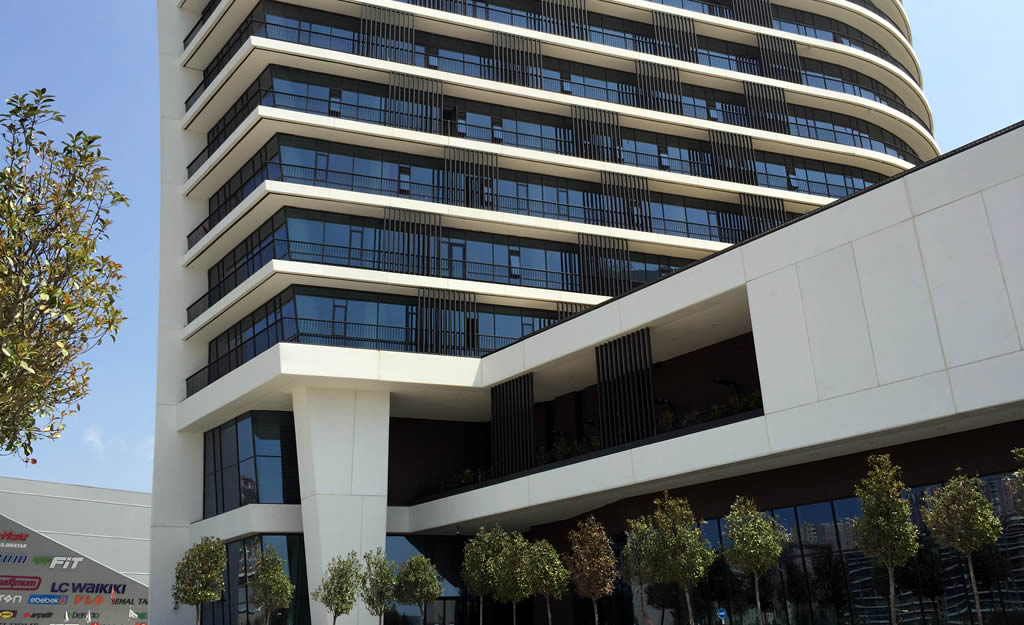 Güney Plaza